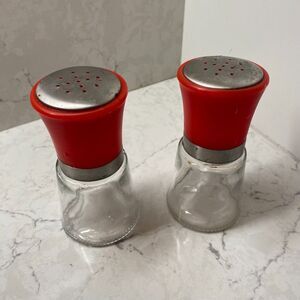Vintage Collection Glass Salt & Pepper Shakers with Red Plastic Lids Pair